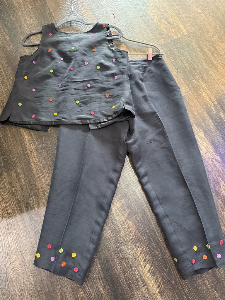 Vintage 100% Two Piece Set Black Minimalist Top Pants Colorful Dot Detail